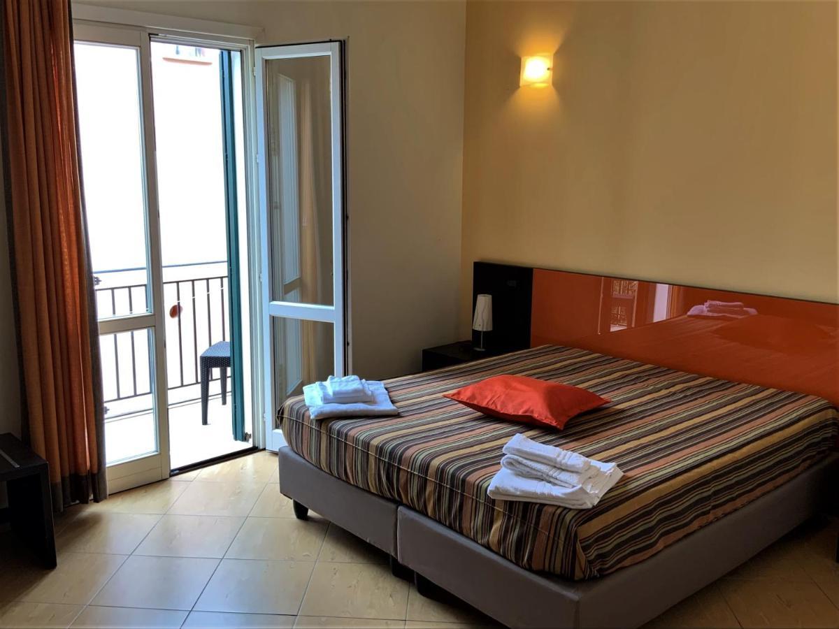 Cerri Hotel ตราปานี ภายนอก รูปภาพ