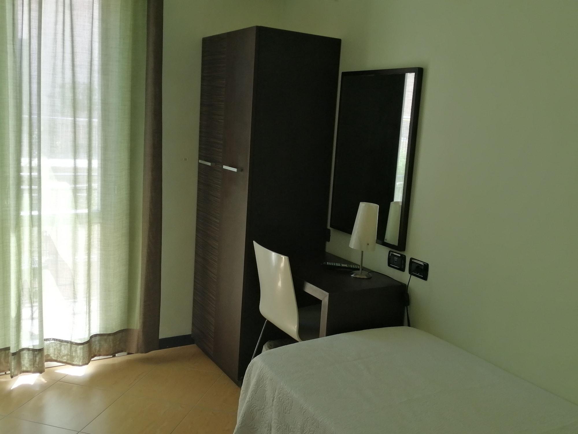 Cerri Hotel ตราปานี ภายนอก รูปภาพ